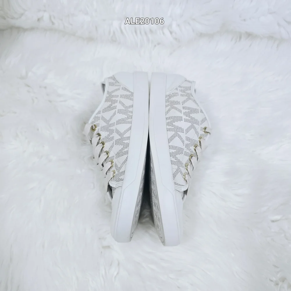 Michael Kors White and Cream Women's Sneakers Size 9.5